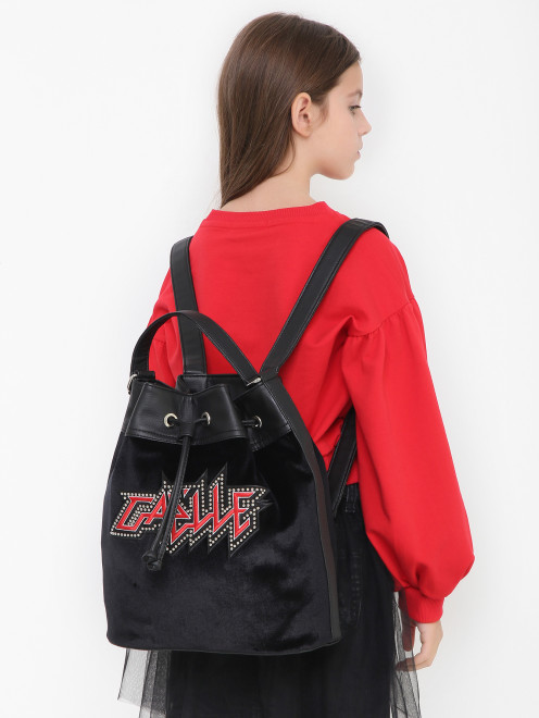 Рюкзак с вышивкой и металлическим декором Gaelle - МодельВерхНиз